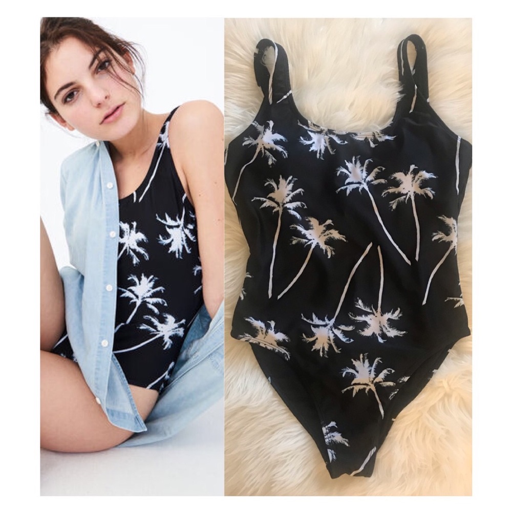 Aèropostale Live Love Dream Palm Tree One-Piece Swimsuit - Size Medium